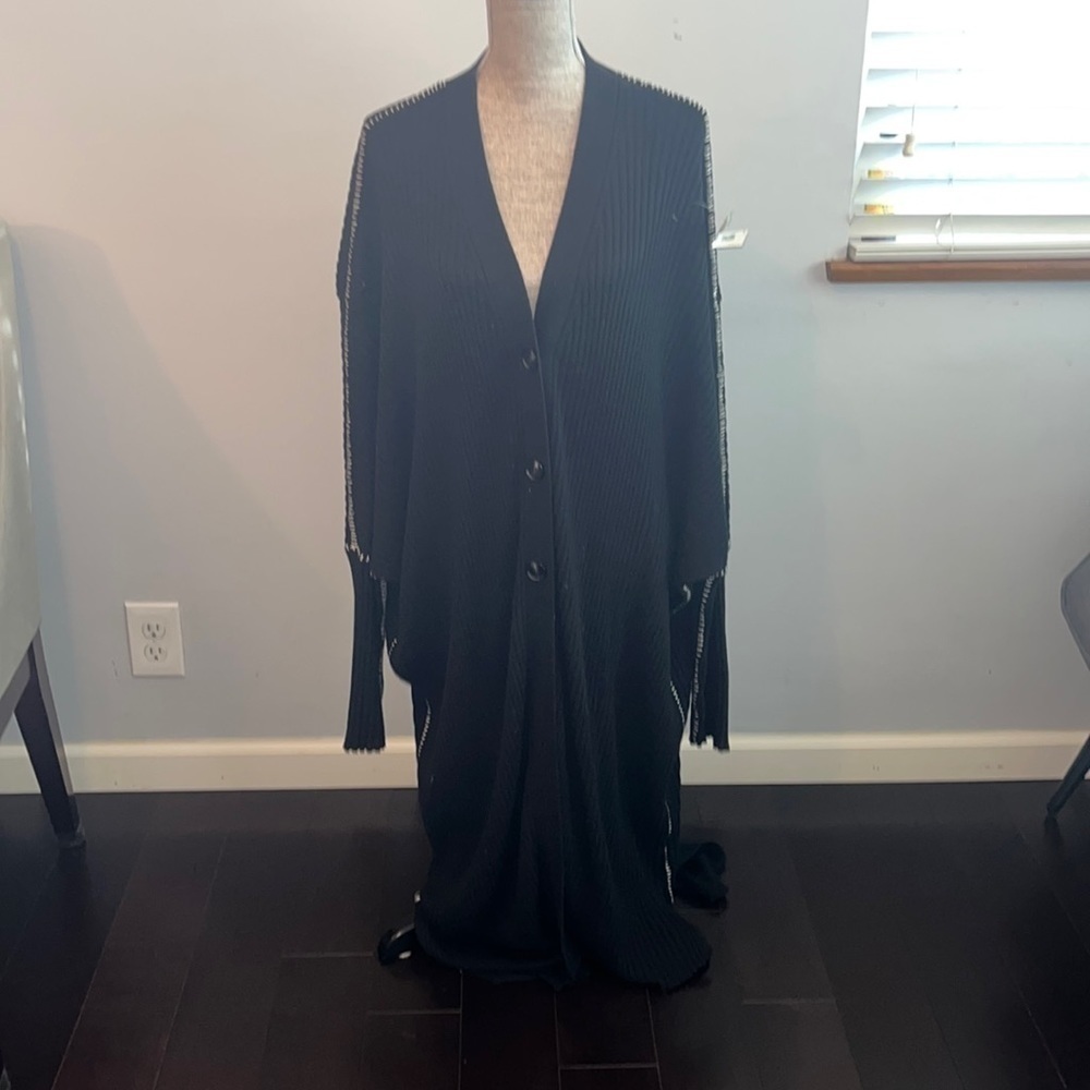Madeinam Medium long black cardigan excellent condition “I AM RED WITH LOVE”.